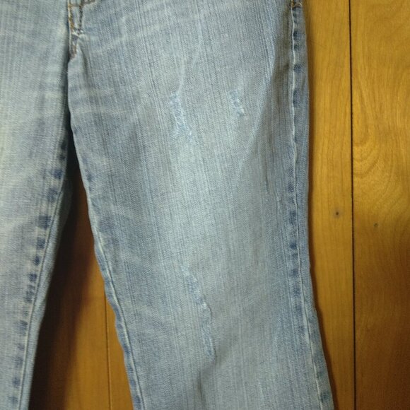 The Limited Drew Women's Size 4 Cropped Denim Blue Jeans Flap Pockets Distressed - Picture 4 of 7